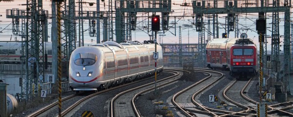 Jeder zweite Zug zu spät – aber Bahn soll sauberer werden