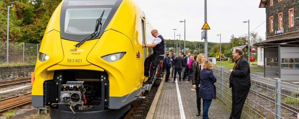 Batteriezug spart rund 70 Prozent Energie im Test