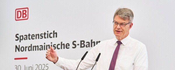 Schnieder: Zustand geht Richtung demokratiegefährdend
