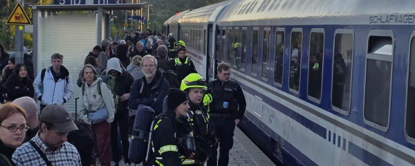 Nachtzug mit 250 Passagieren in Traunstein evakuiert