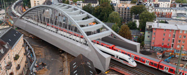 Sternbrücke wieder offen – Züge rollen nach Bauprojekt