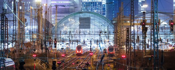 Zugangskontrolle am Bahnhof: Frankfurt als Modellstadt