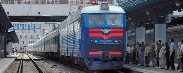Ukraine: Russische Raketenangriffe stören Zugverkehr