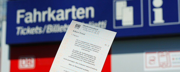 Kabinett bringt Gesetzesentwurf zum 49-Euro-Ticket auf den Weg