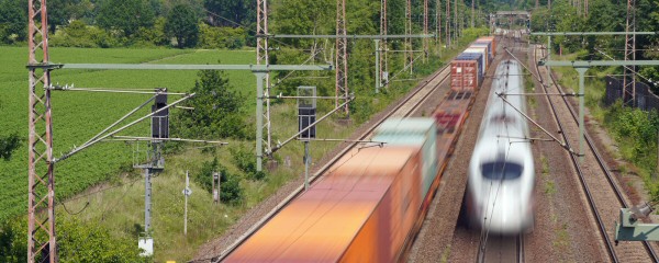 Pro Bahn: Vertagung der Neubaustrecke ein 