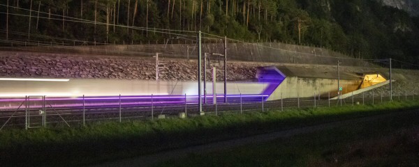 Personenzüge fahren wieder durch Gotthard-Basistunnel