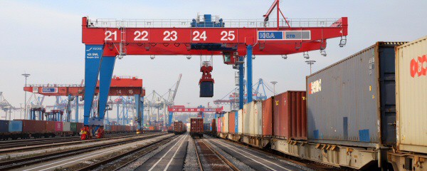Hafenlogistiker HHLA wächst wieder – dank Bahngeschäft