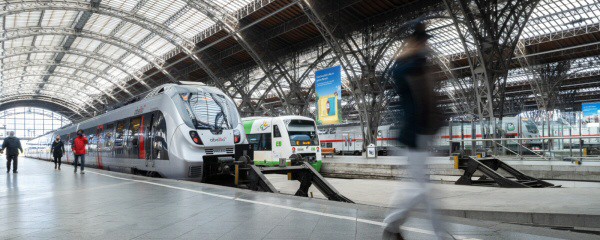 Mehr Fahrgäste im öffentlichen Nah- und Fernverkehr