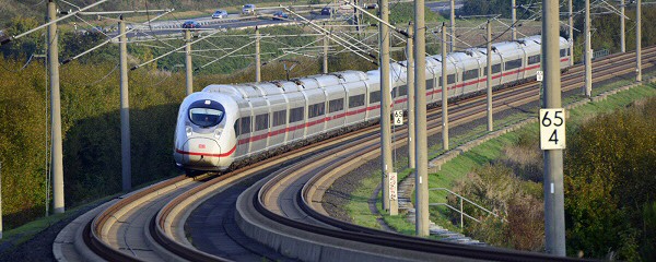 Innerdeutsche Langstrecken: Bahn vor Flugzeug und Auto