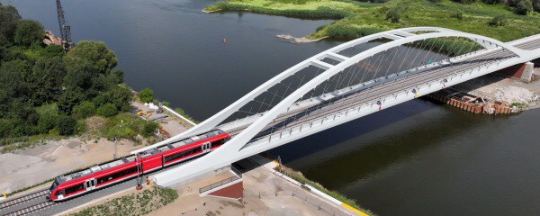 Woidke dringt auf Ausbau der Bahnstrecke nach Küstrin
