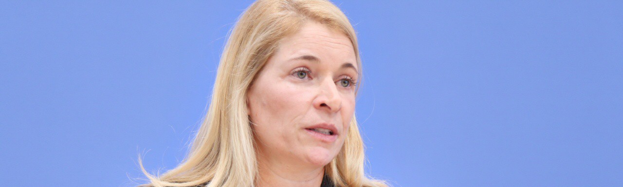 Palla gesteht Fehler bei Sanierung des Schienennetzes