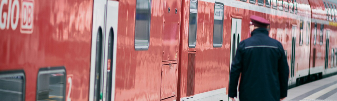 Minister: Keine generelle Zugbegleiter-Doppelbesetzung
