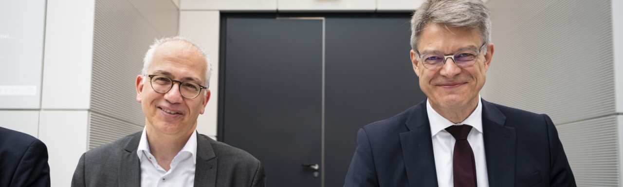 Al-Wazir: Regierung muss Bahn stärker unterstützen