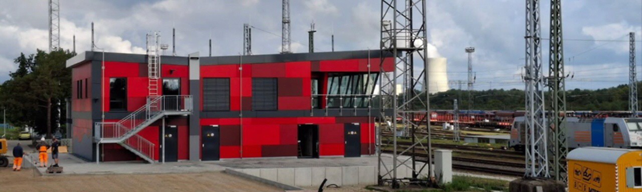 Elektronisches Stellwerk in Rostock in Betrieb genommen