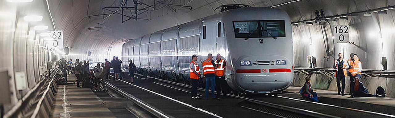 Großübung in ICE-Tunnel mit Problemen