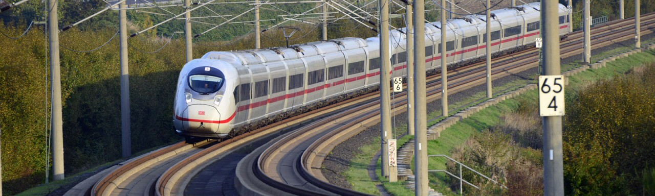 Innerdeutsche Langstrecken: Bahn vor Flugzeug und Auto
