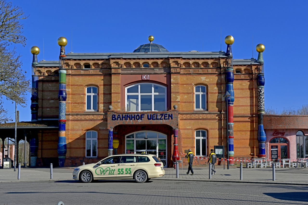 Hundertwasser-Bahnhof Uelzen (2021)