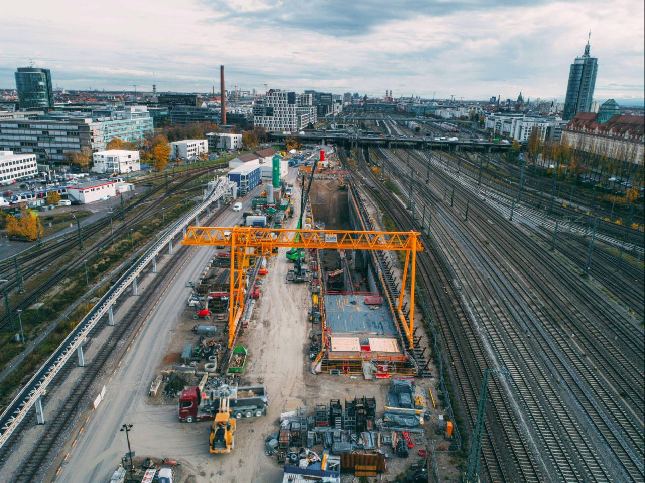 Baugrube an der Donnersberger Brücke