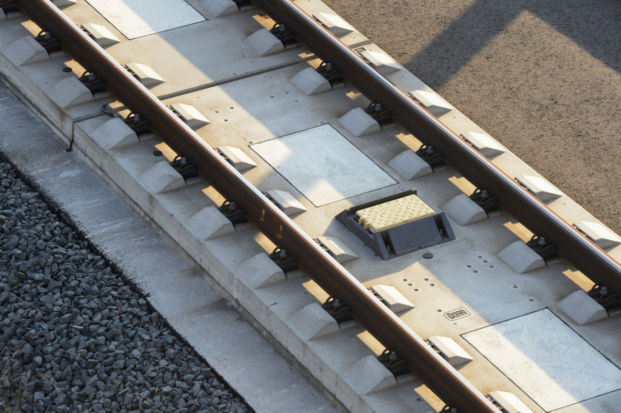 ETCS Eurobalise im Gleisbett