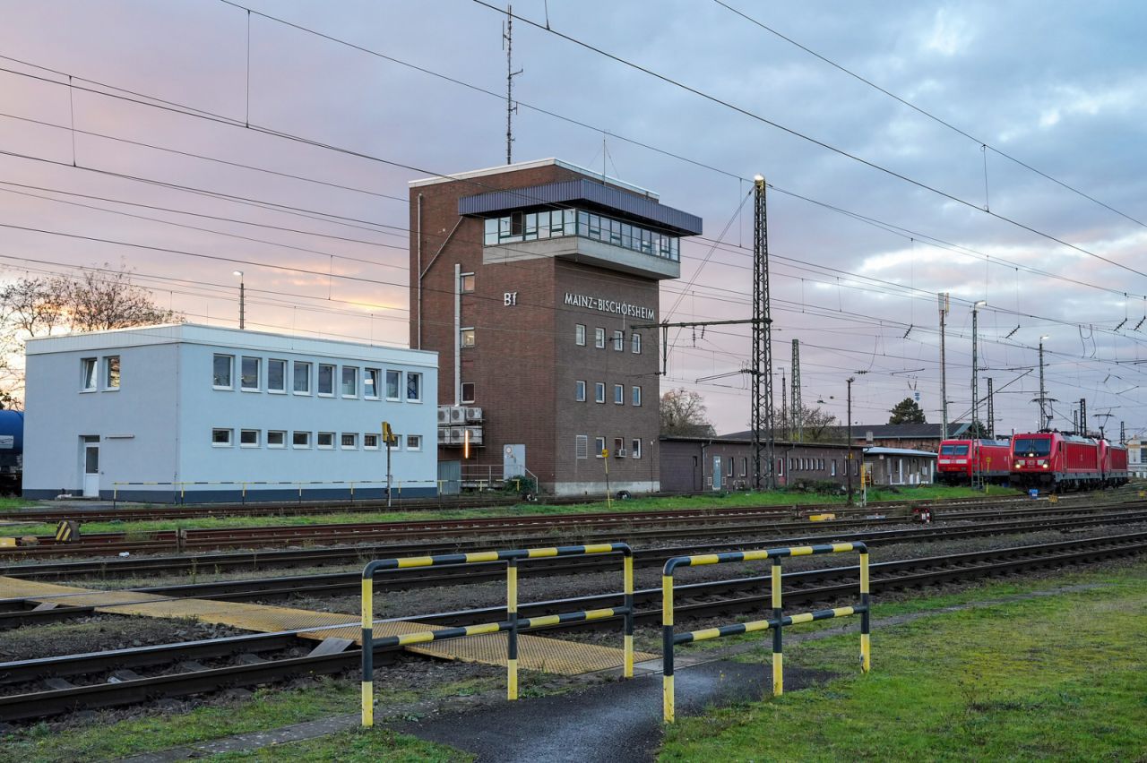 Zentralstellwerk Mainz-Bischofsheim
