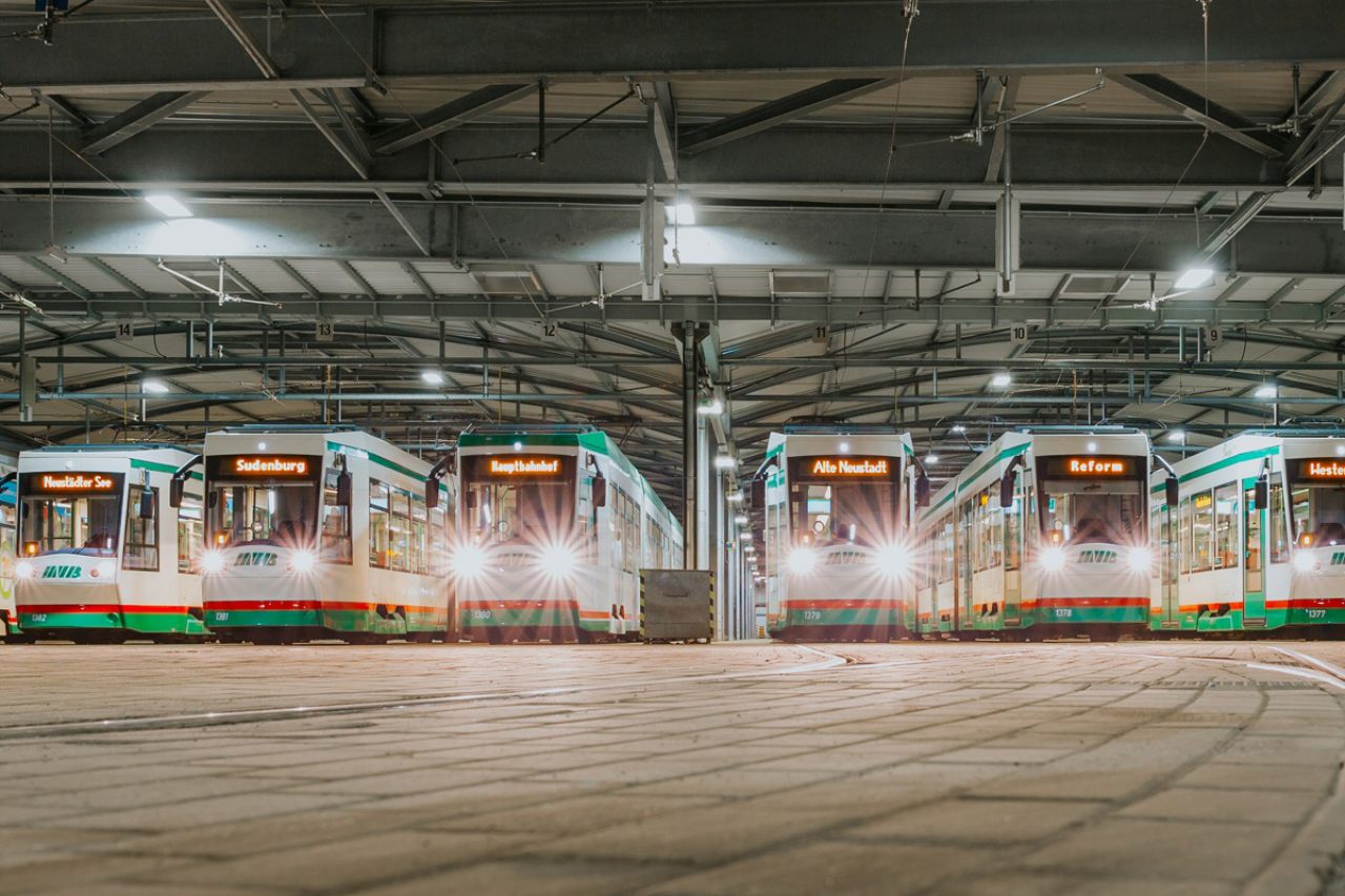 Straßenbahnen im Depot Westerhüsen in Magdeburg