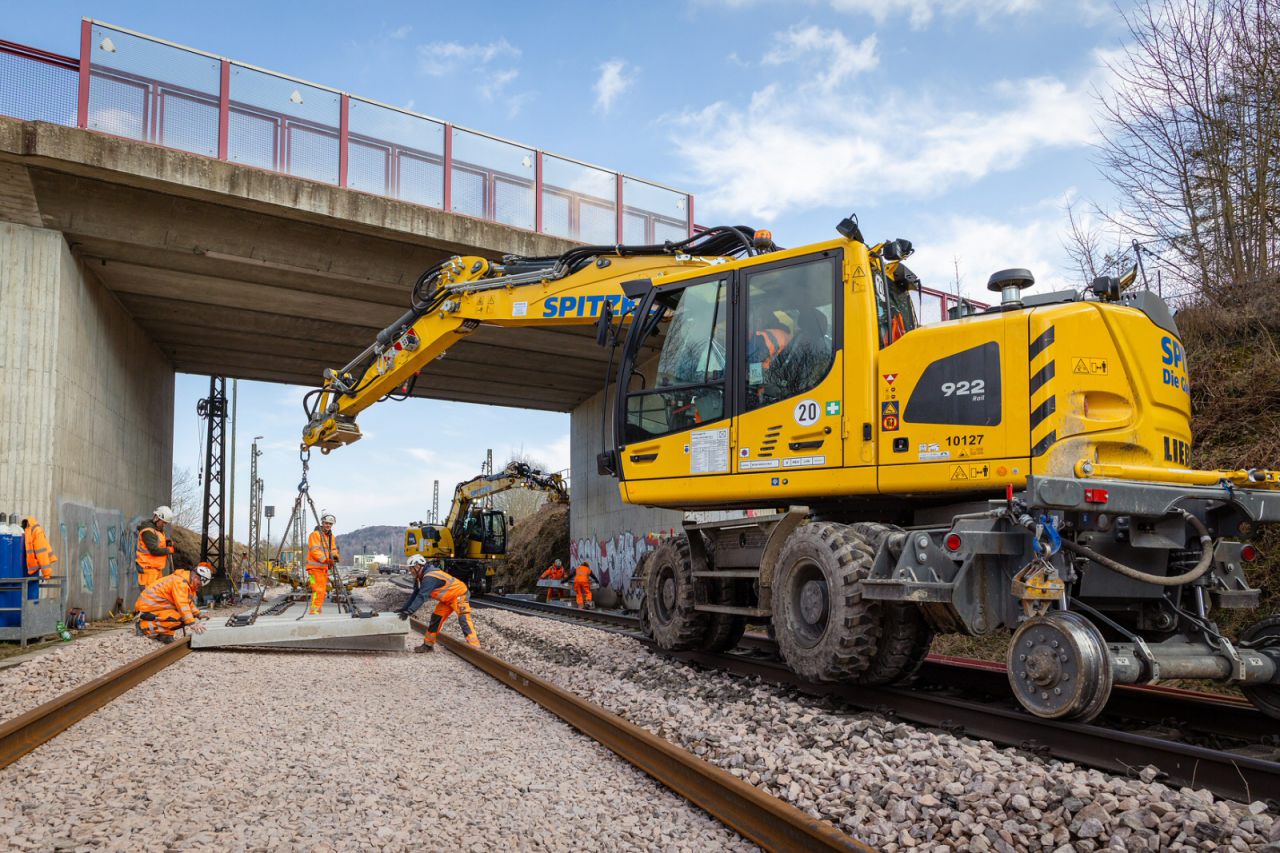 Korridorsanierung Nürnberg-Regensburg: Einbau einer Weiche