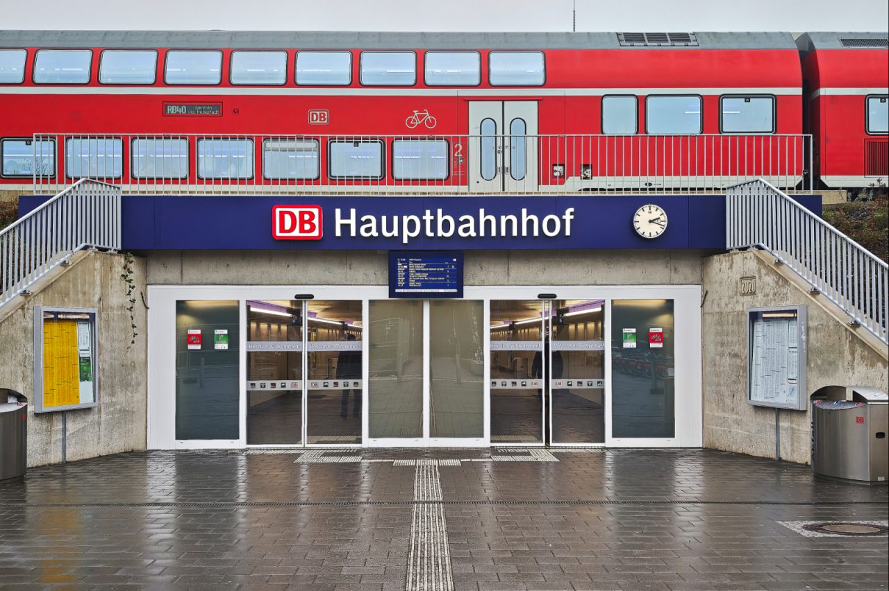 Regionalzug am Hauptbahnhof