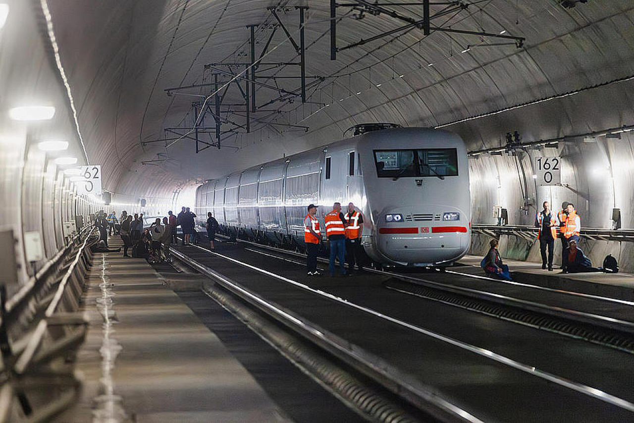 Übung im Tunnel