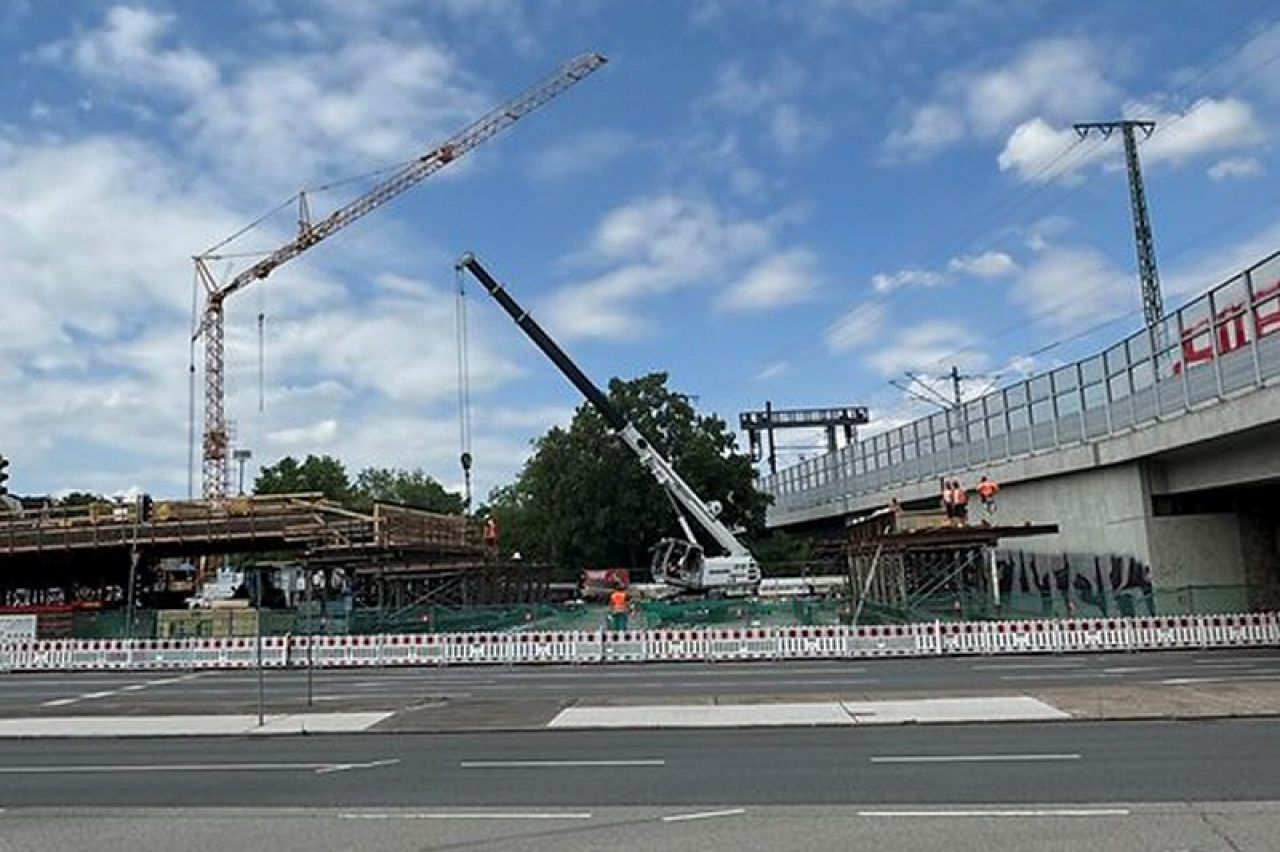 Eisenbahnüberführung Schmidtstedter Straße in Erfurt