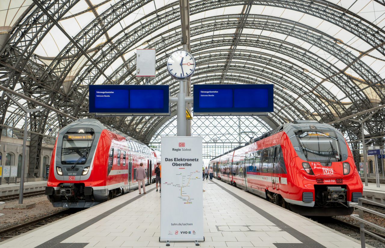 Vertrag für Elektro-Netz Oberelbe unterzeichnet
