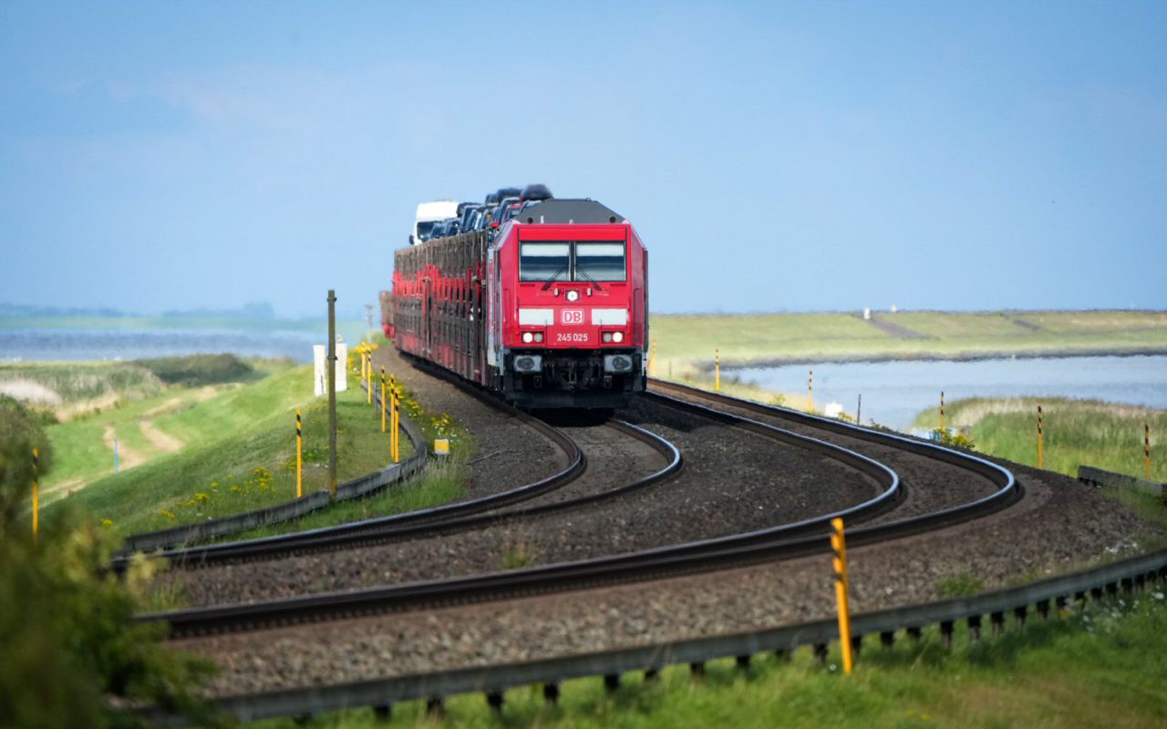 DB Sylt Shuttle zwischen Niebüll und Westerland auf Sylt