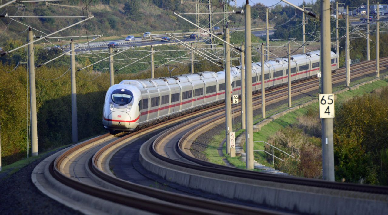 Schnellfahrstrecke Köln - Rhein/Main