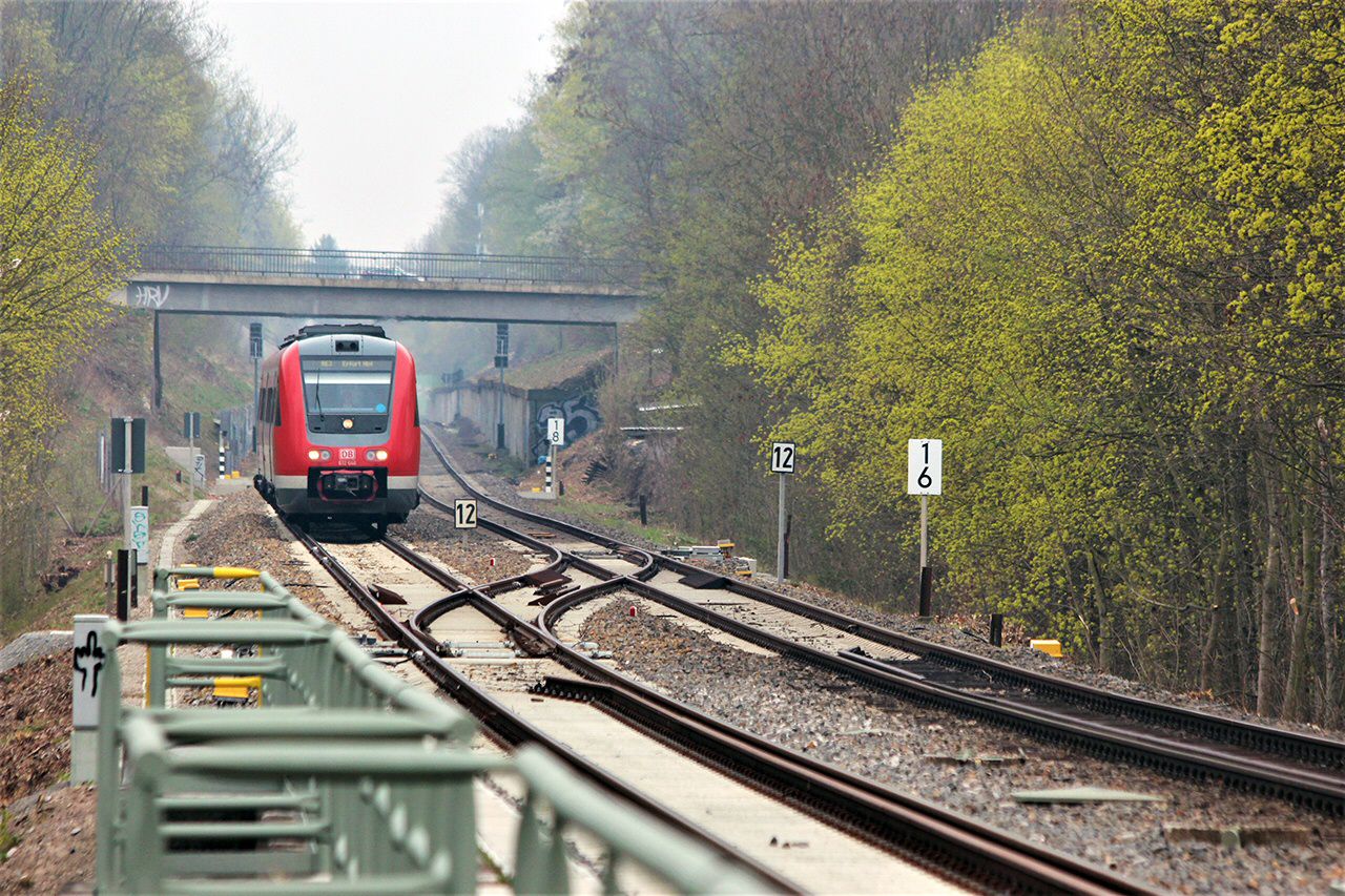 Die Strecke Weimar – Gera – Gößnitz wird durchgehend elektrifiziert (April 2019)