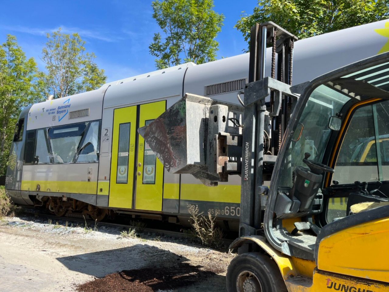 Unfall zwischen der Itztalbahn und einem Gabelstapler am 03.09.2022