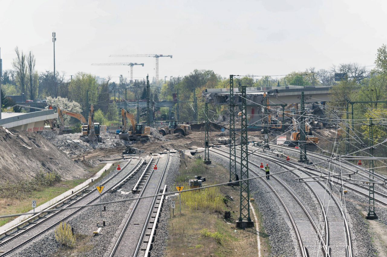 Abriss der Ringbahnbrücke am 14.04.2025