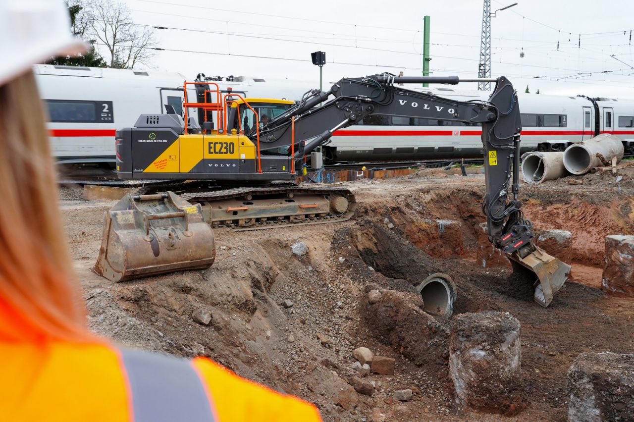 Bauarbeiten an der Kinzigtalbahn