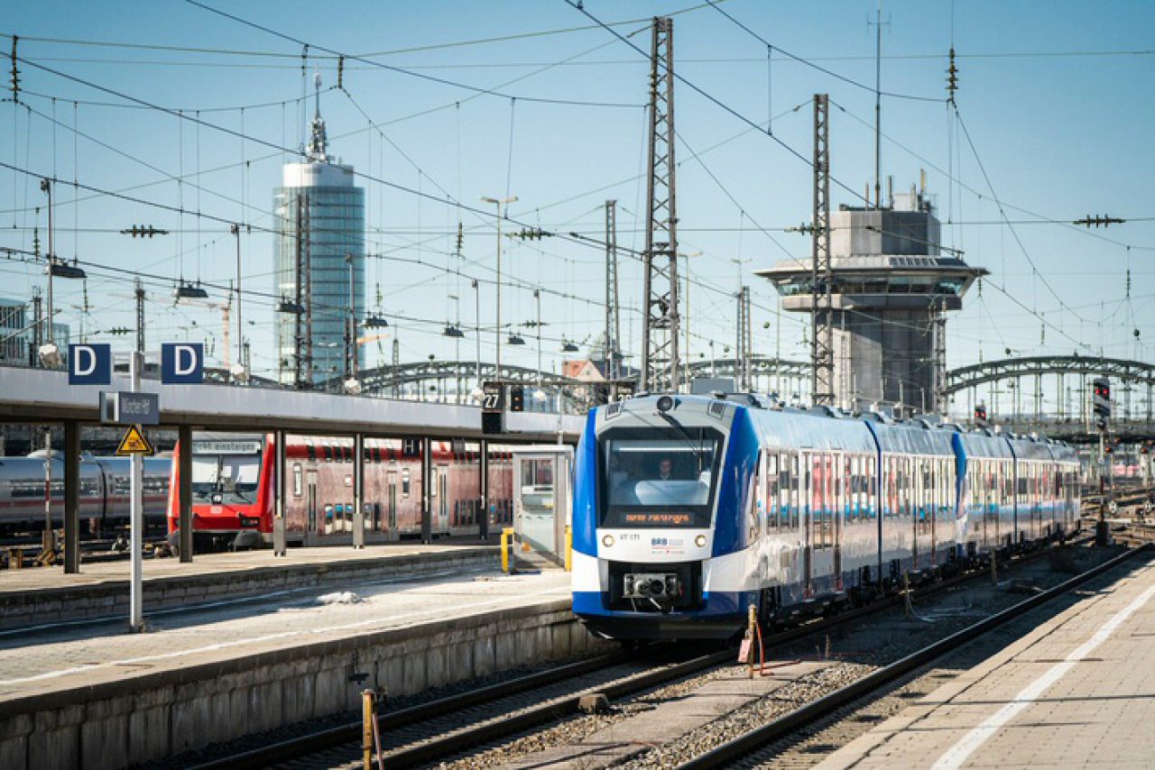 Bayerische Regiobahn im Hauptbahnhof München