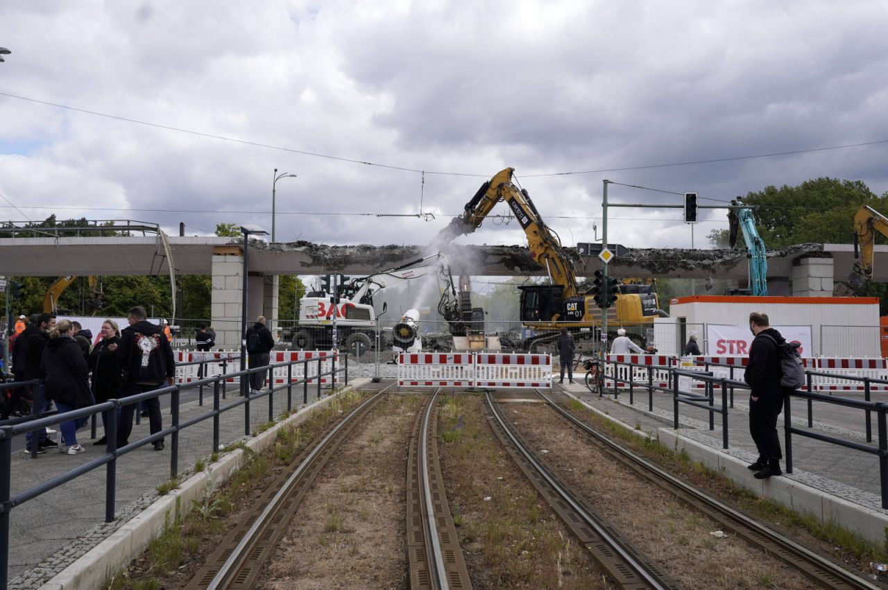 Wuhlheide-Brücke