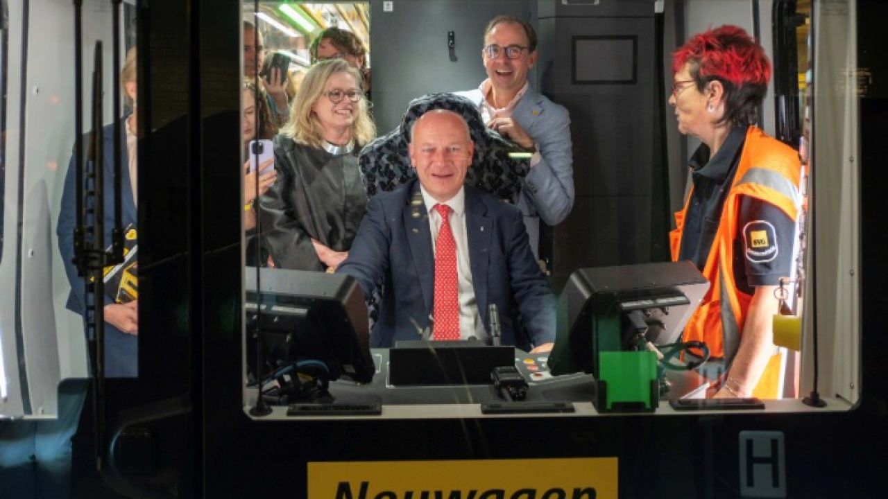 Neuwagen der Baureihe JK